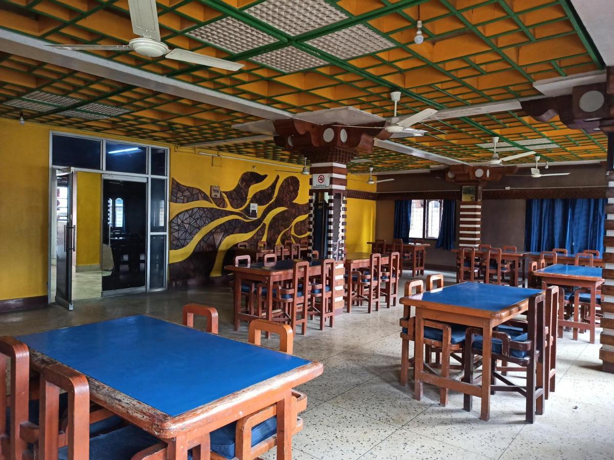 Hotel Aane Itanagar Экстерьер фото